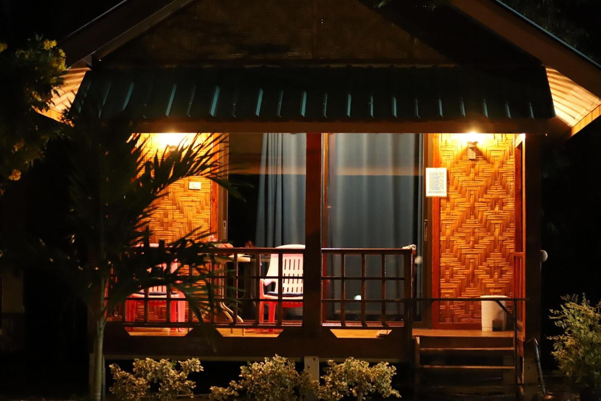 Kohmook Happy Time Bungalow Ko Mook Exterior foto